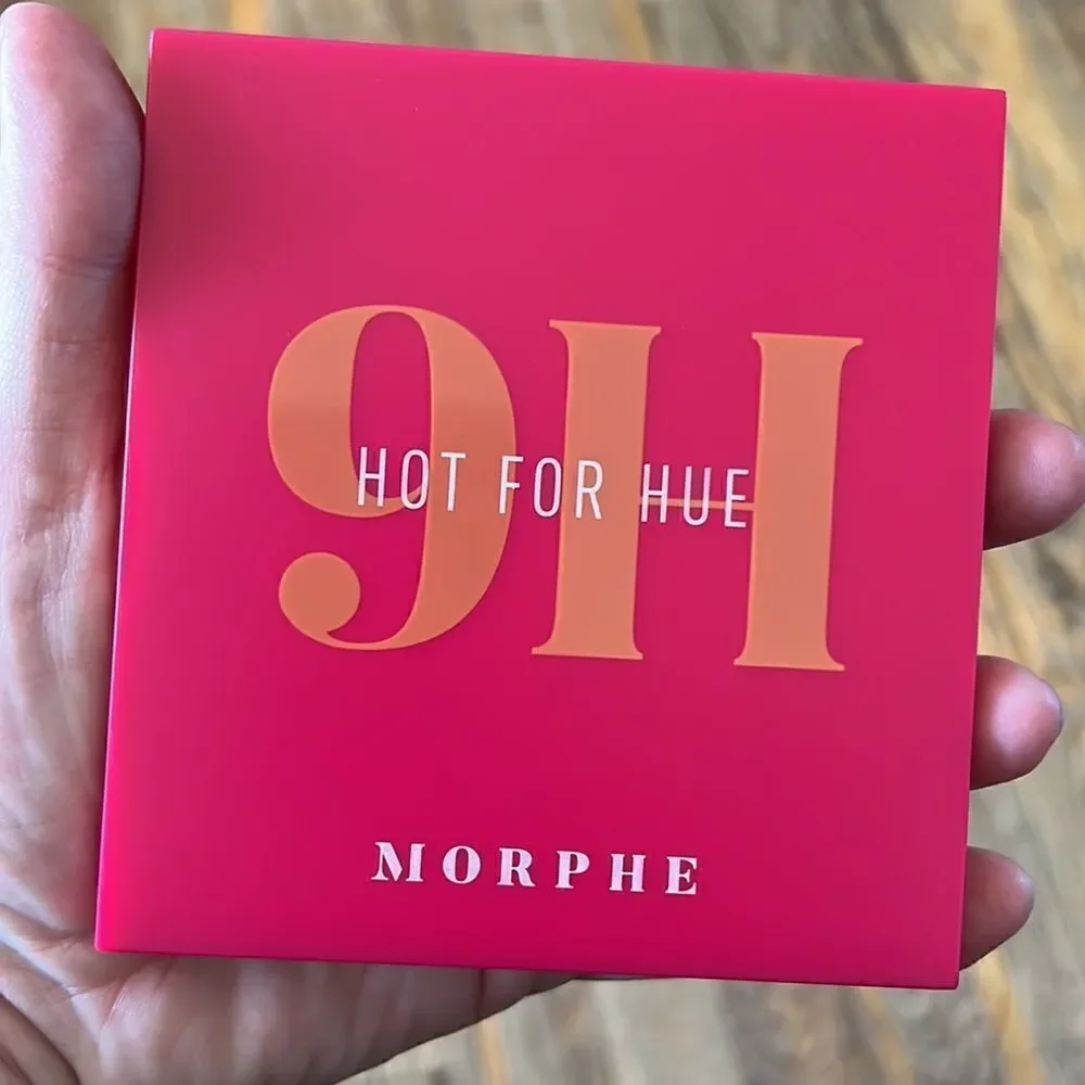 HP🥰Morphe Hot For Hue Artistry Palette